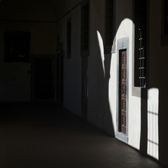 Obraz premium Exterior door cast in shadows