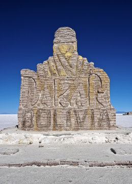 Bolivia, Potosi Department, Daniel Campos Province, Dakar Bolivia Salt Monument on the Salar de Uyuni.