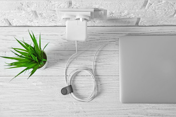 Usage example of multifunctional magnetic clip as wire holder