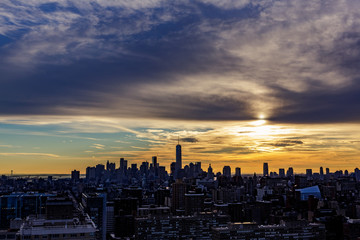 Fototapeta na wymiar NYC Split Sunset