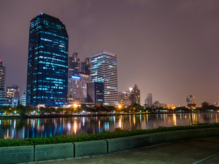 Naklejka premium Beautiful Ctiyscape at Dusk, Bangkok, Thailand