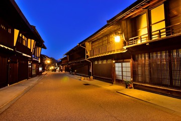 Fototapeta na wymiar 奈良井宿の町並み
