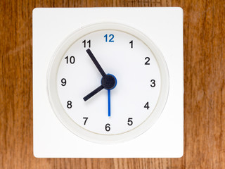 The second series of the sequence of time, 64/96