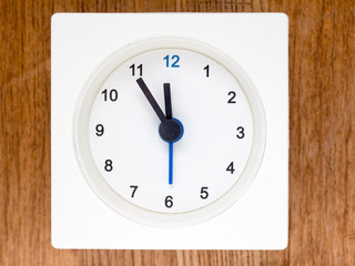 The second series of the sequence of time, 96/96