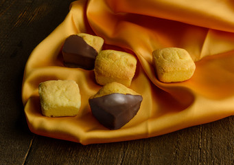 Biscotti con ripieno di mela