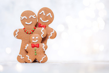 Gingerbread man family