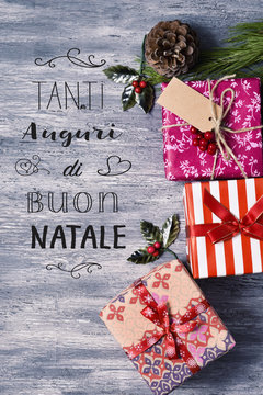 text tanti auguri di buon natale, merry christmas in italian