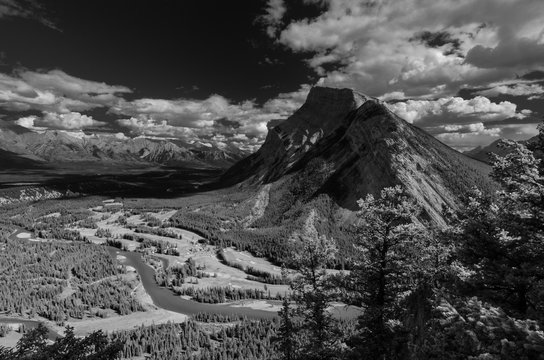 Mount Rundle viewed from Tunnel Mountain