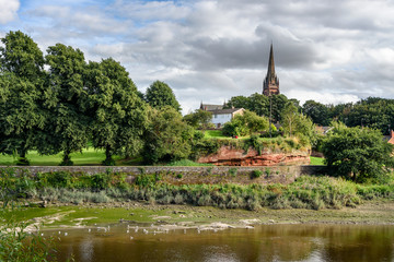 Fototapeta na wymiar River Dee ,Chester, England