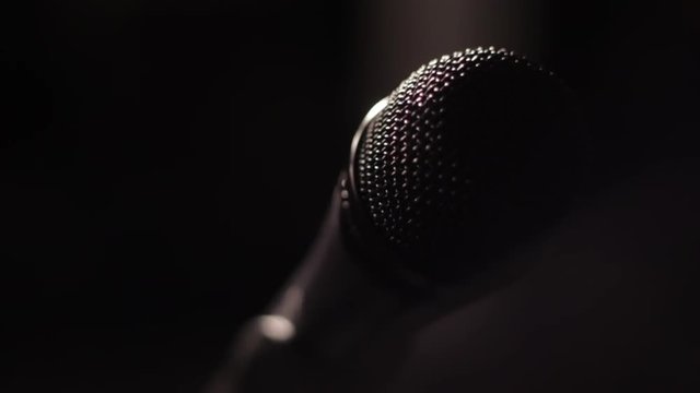 Microphone Shallow Focus 3.mov