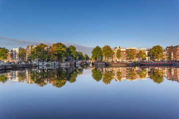 Fototapeta na wymiar Amstel Canal-Amsterdam Netherland