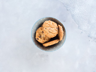 Chocolate chip cookies in bowl in the middle