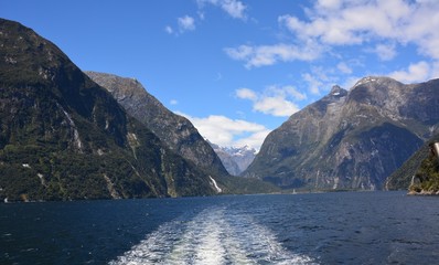 Obraz premium Milford sound, Tekapu lake, landscape views.