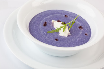 Red cabbage puree soup