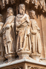 Fototapeta na wymiar Sculpture du jugement dernier, cathédrale Sainte Thècle, Tarragone, Catalogne, Espagne