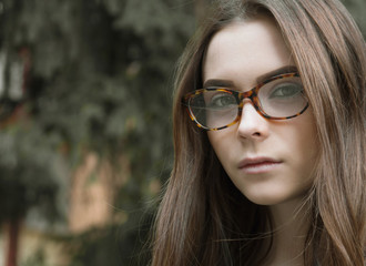 girl with glasses in the street, fashion, glamor