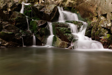 Obraz premium Beautiful waterfall