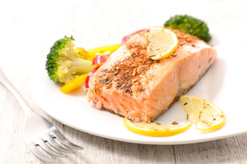 salmon fillet with vegetables
