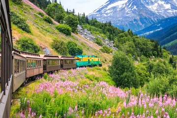 Fotobehang Skagway, Alaska. The scenic White Pass & Yukon Route Railroad. © Carmen