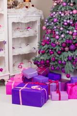 Obraz na płótnie Canvas Christmas tree with presents
