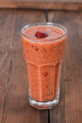 glass of berry smoothie