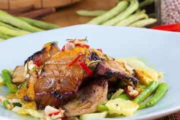 Stir-fried pork with roasted sweet chili paste.