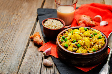 cauliflower green peas turmeric rice