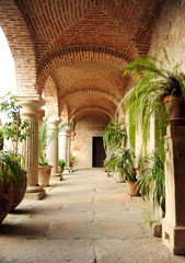 Obraz premium Claustro del convento del Palancar, Pedroso de Acim, provincia de Cáceres, España
