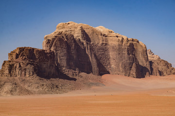 Fototapeta na wymiar Berge in der Wüste Wadi Rum