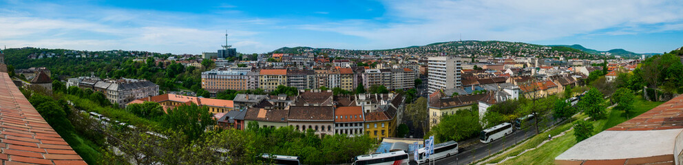 Fototapeta na wymiar Beautiful Budapest panorama in the noon