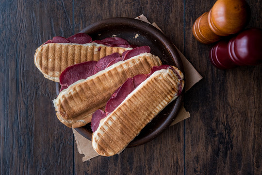 Dilli Kasarli / Beef Tongue Sandwich.