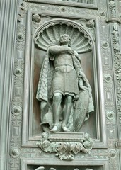 The bas-reliefs of characters from the Bible.