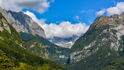 Fototapeta na wymiar Beautiful landscape in the italian Alps. Dolomites, Italy