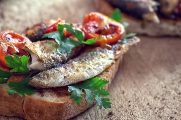 Photo sur Plexiglas Poisson Sandwich au poisson fumé