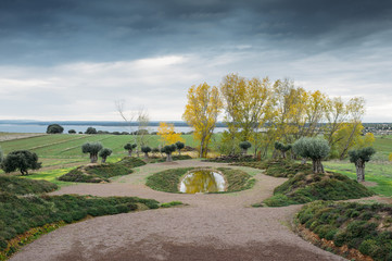 Fototapeta na wymiar Elevated view of lake on lush green landscape