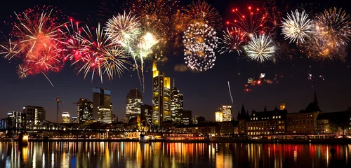 Feuerwerk über Frankfurt am Main © Comofoto