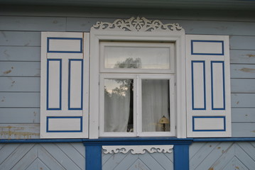 Okno w domu na Podlasiu - obrazy, fototapety, plakaty
