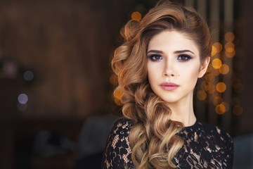 Fototapeta premium Portrait a beautiful young woman