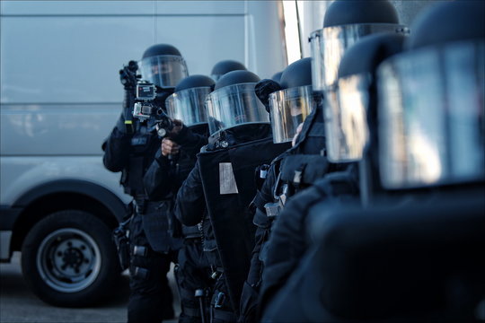 policiers