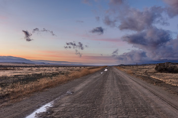 Naklejka premium Soda Lake Road, East
