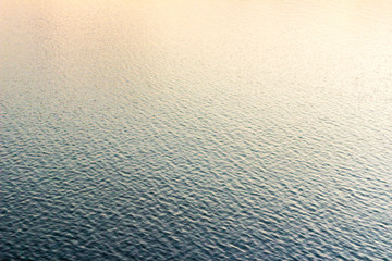 Obraz premium Gradient sea wave pattern at sunset