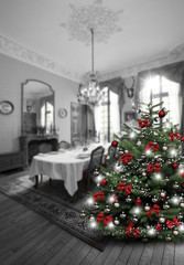Heiligabend mit Weihnachtsbaum