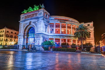 Obraz na płótnie Canvas Night view of the Politeama Garibaldi theater in Palermo, Sicily, Italy.