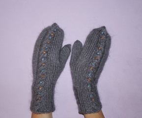 вязаные рукавицы