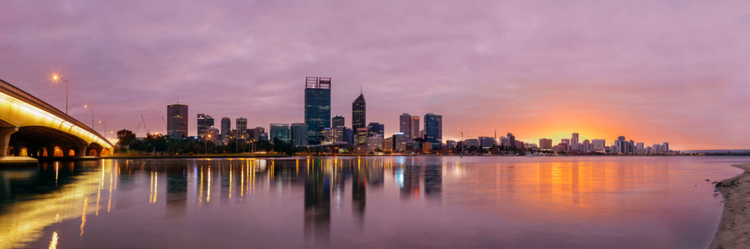 Spectacular sunrise over the city of Perth, Australia