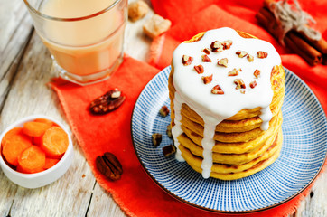 Carrot pancakes with sweet Greek yogurt sauce