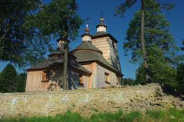 Fototapeta na wymiar Cerkiew w Bałuciance