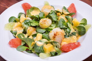 Close up shot of roast goat cheese salad