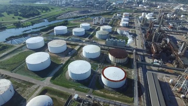 Texas Gulf Coast Refineries and Tank Forms
