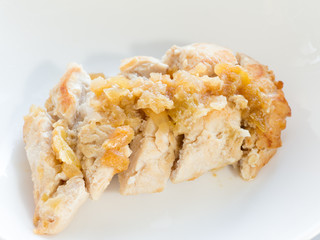 Grilled chicken breast with onion gravy sauce